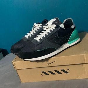 Nike Daybreak-Type “Black Menta”